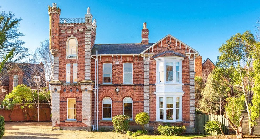 This elegant home in Ballsbridge, Dublin 4 is priced at €2.95 million