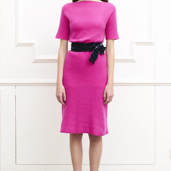 Boatneck top in hot pink, €320 at laura-chambers.com